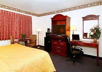 Cherry Orchard Hotel 3*